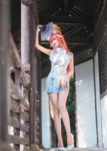 三个女人一个「因」