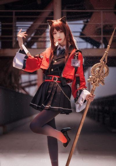 用鱼叉猎黑鲔
