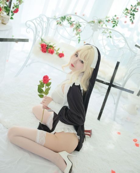 权力背后