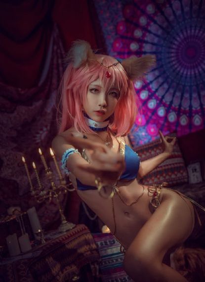 少年与少妇