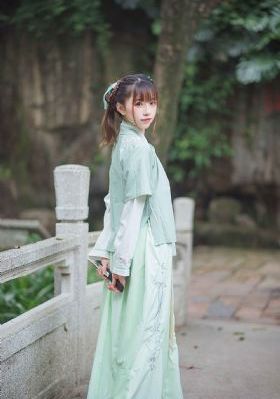 街头女斗士2