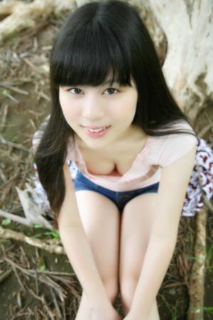 封总您闺女又去天桥摆摊了